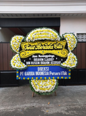 Papan Bunga Duka di Patemon